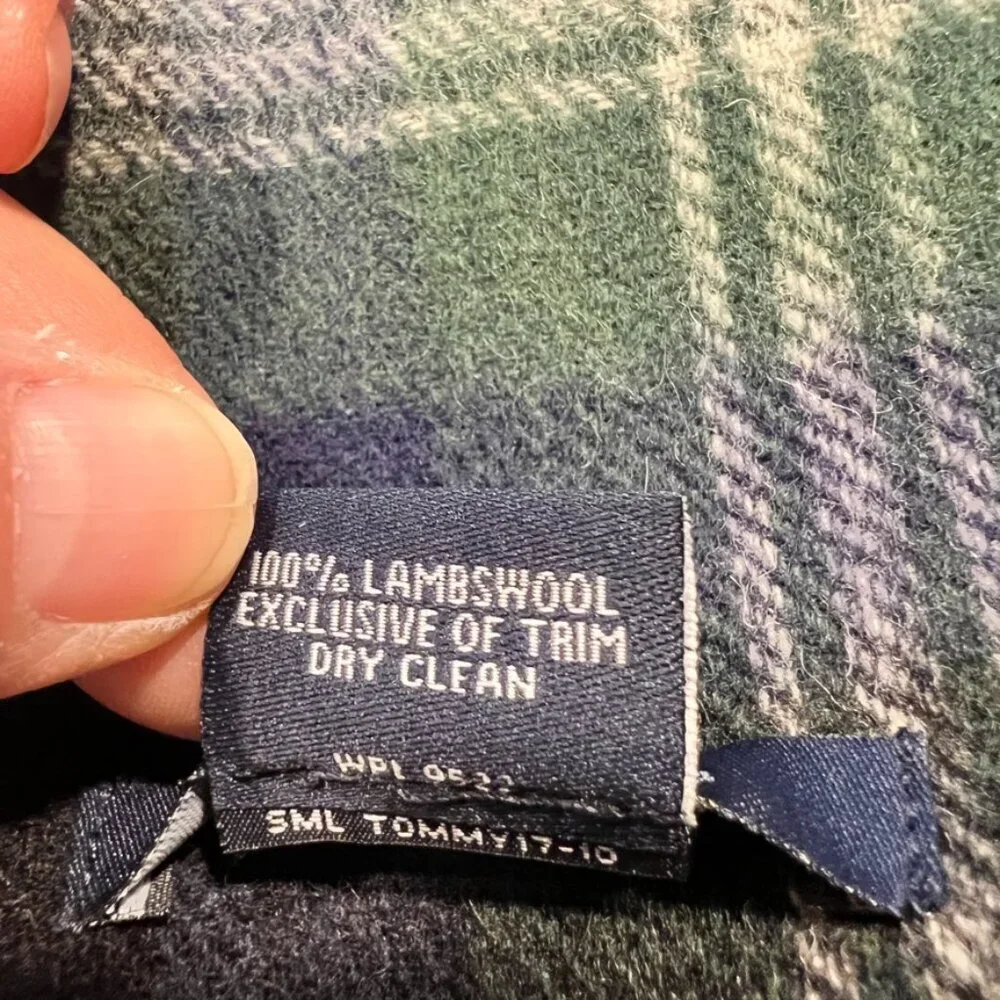 Tommy Hilfiger Muffler NWT